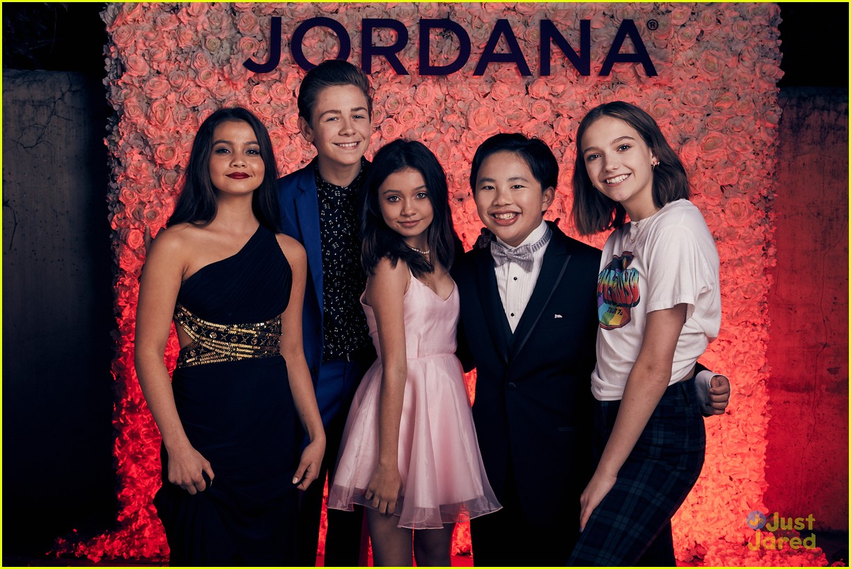 Navia Robinson Celebrates 14th Birthday at YSBNow's Young Hollywood Prom!