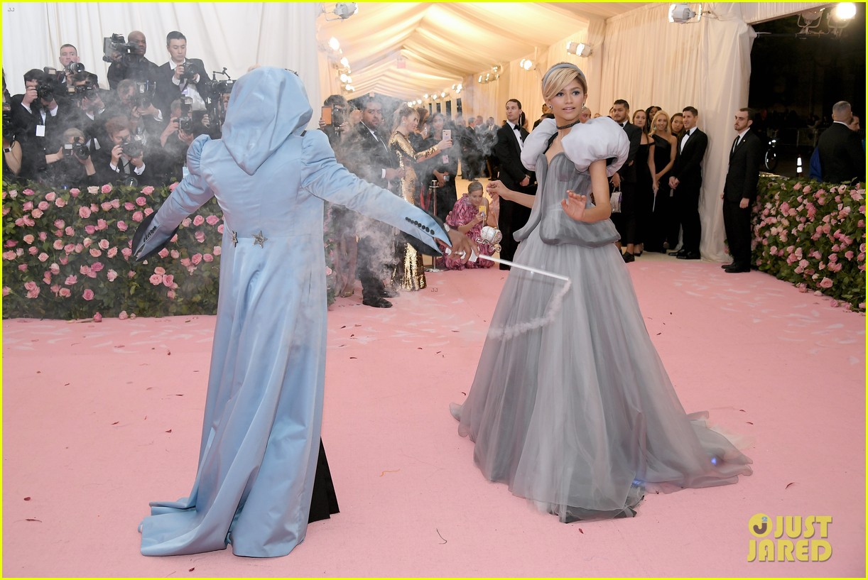 Zendaya Is Literally Cinderella at Met Gala 2019!