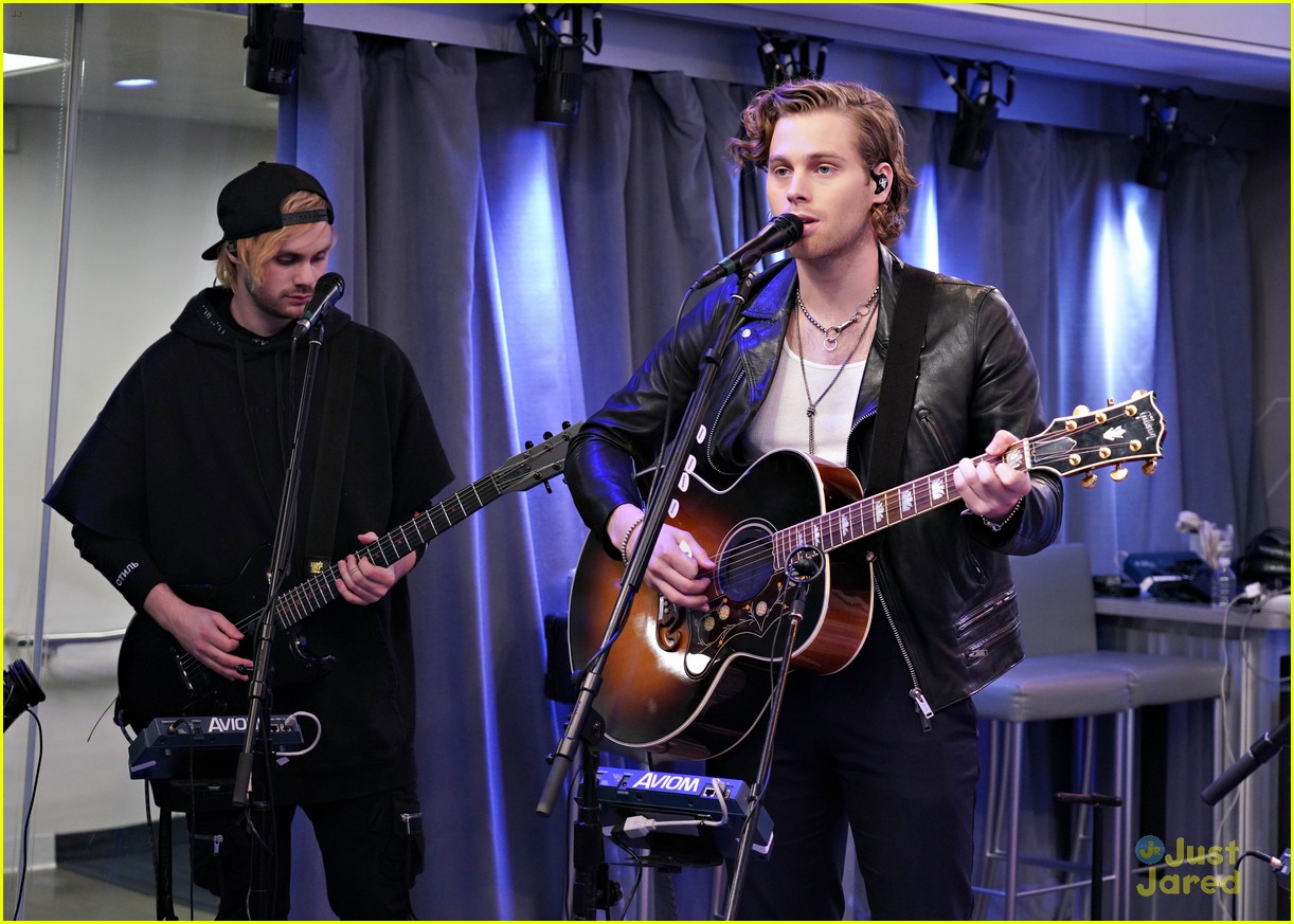 5 Seconds of Summer Credit Their Fans With Their Success