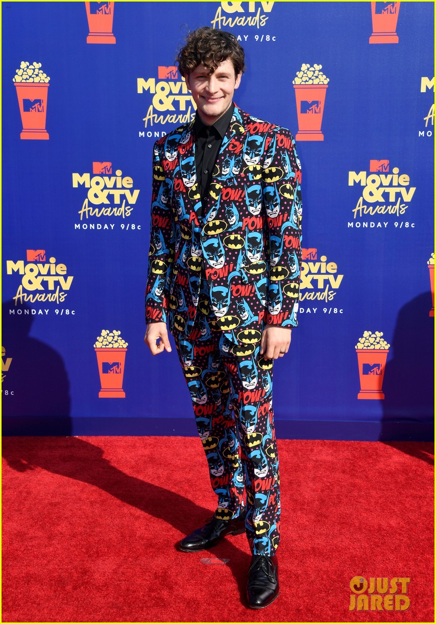 Brett Dier & Haley Lu Richardson Couple Up for MTV Movie & TV Awards 2019!