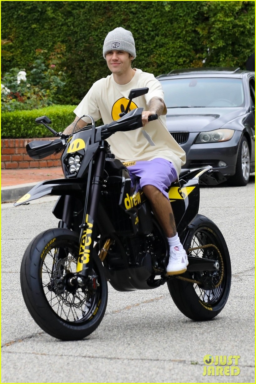 Justin Bieber Rides His New Motorbike Around Los Angeles