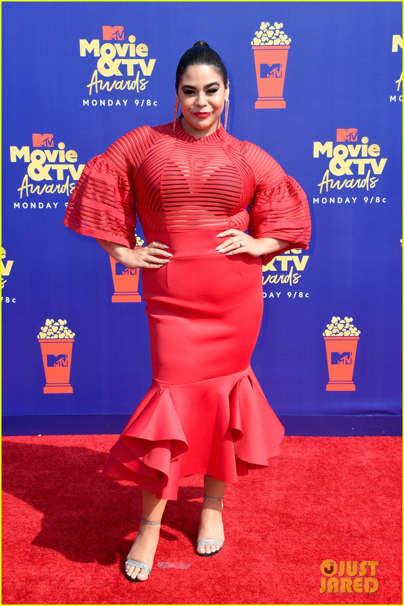 McKenna Grace, Madison Iseman & Katie Sarife Bring 'Annabelle' to MTV Movie & TV Awards 2019