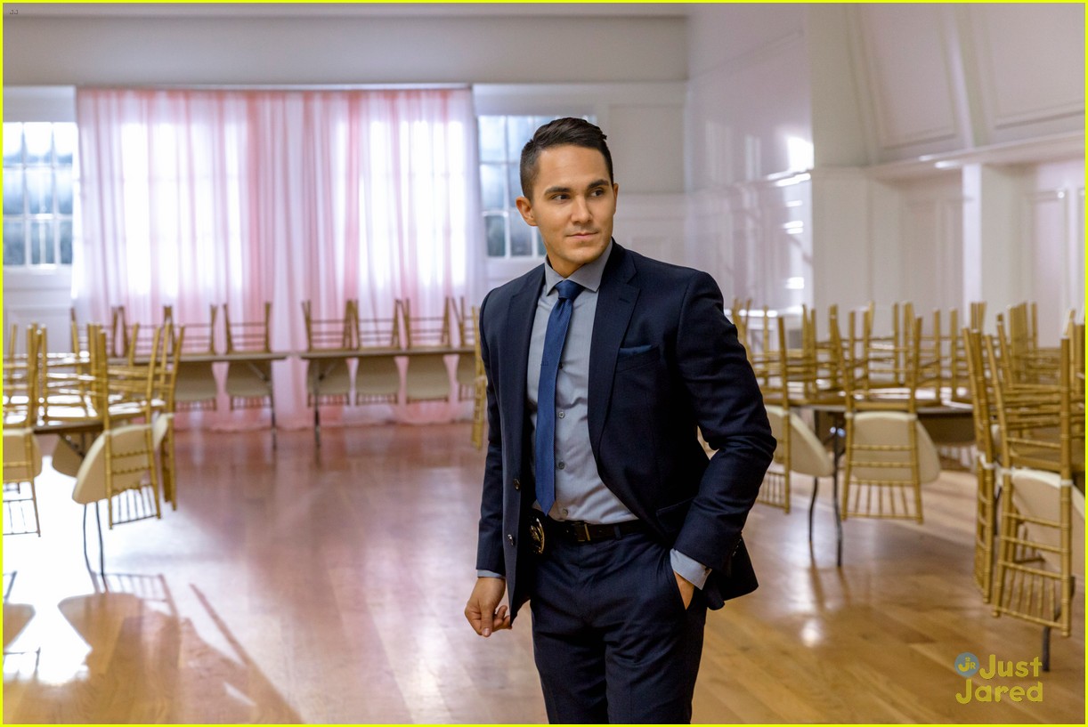 Watch A First Look at Alexa & Carlos PenaVega's New Hallmark Movie!
