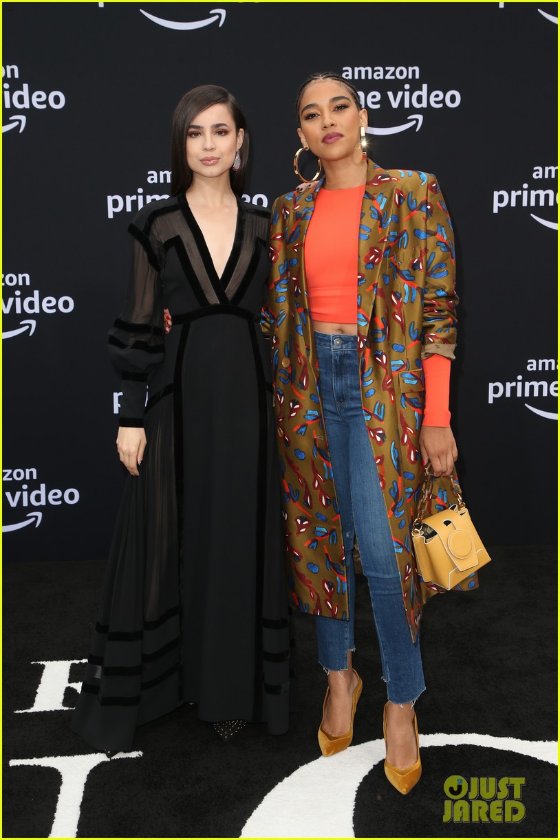 Sofia Carson & Tori Kelly Head Straight For the Fans at the Jonas Brothers' 'Chasing Happiness' Documentary Premiere