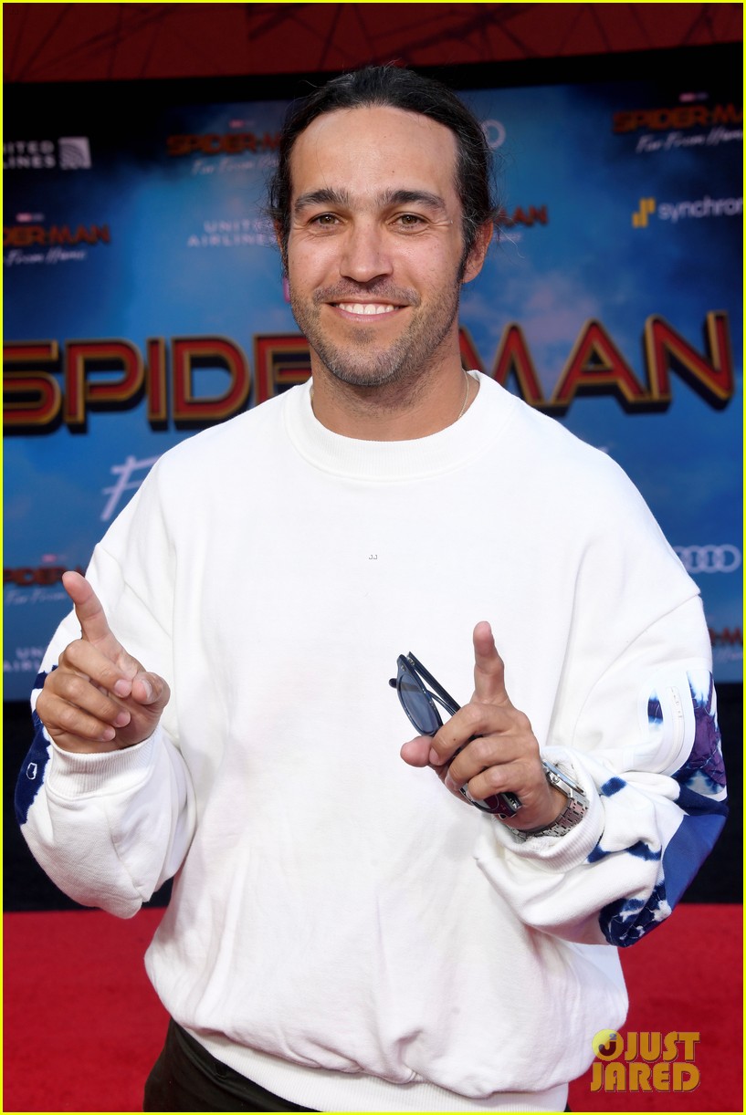 Tom Holland & Zendaya Premiere 'Spider-Man: Far From Home' in Hollywood!