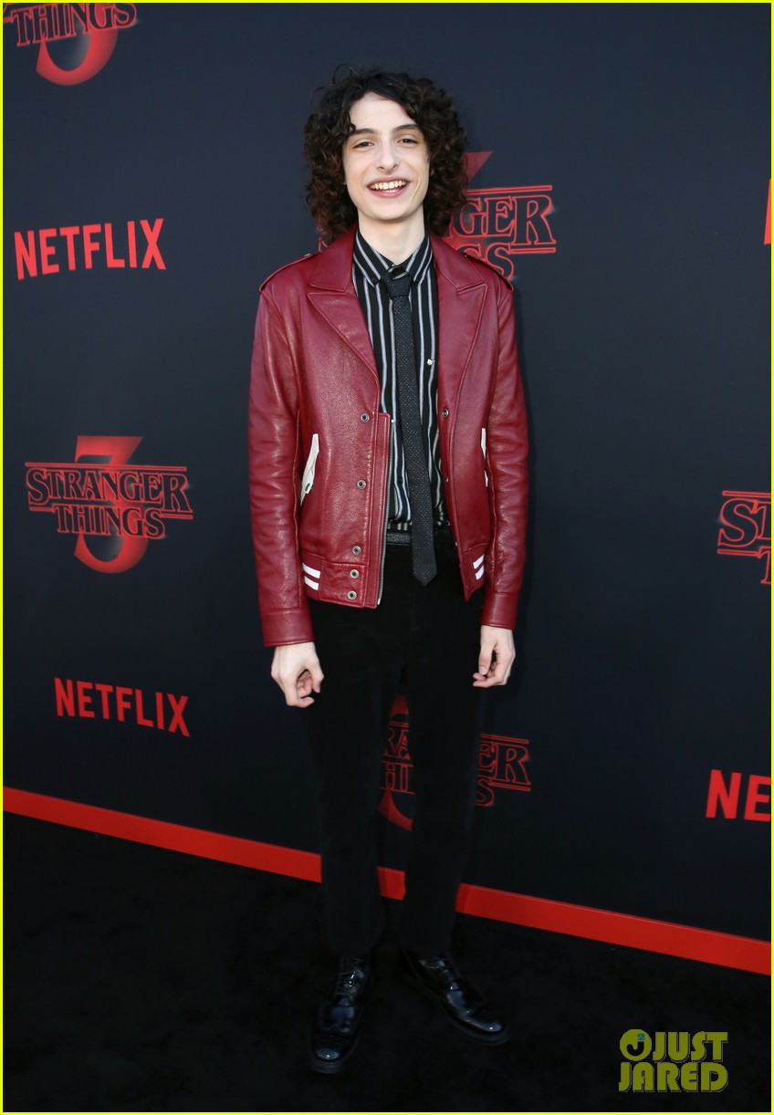 Millie Bobby Brown & the 'Stranger Things' Cast Celebrate Season 3!