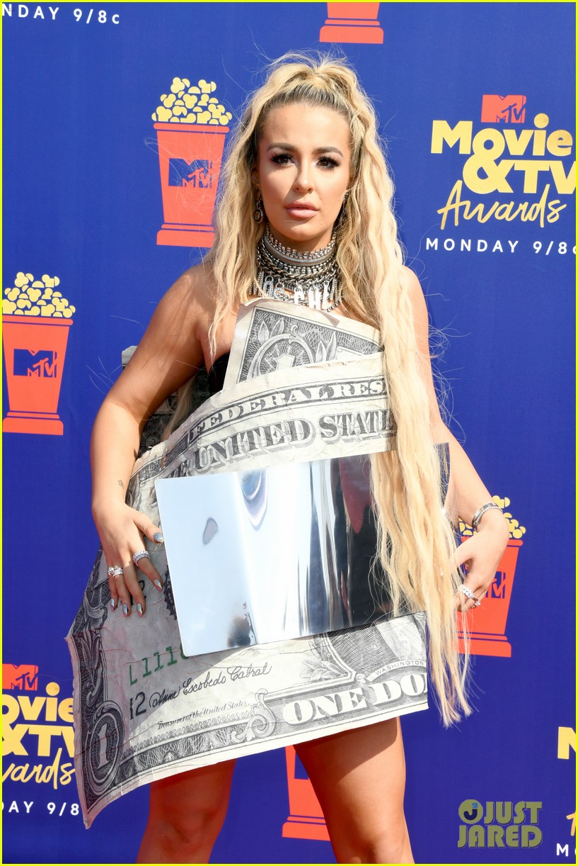 Tana Mongeau Rocks Dollar Bill Dress to MTV Movie & TV Awards 2019