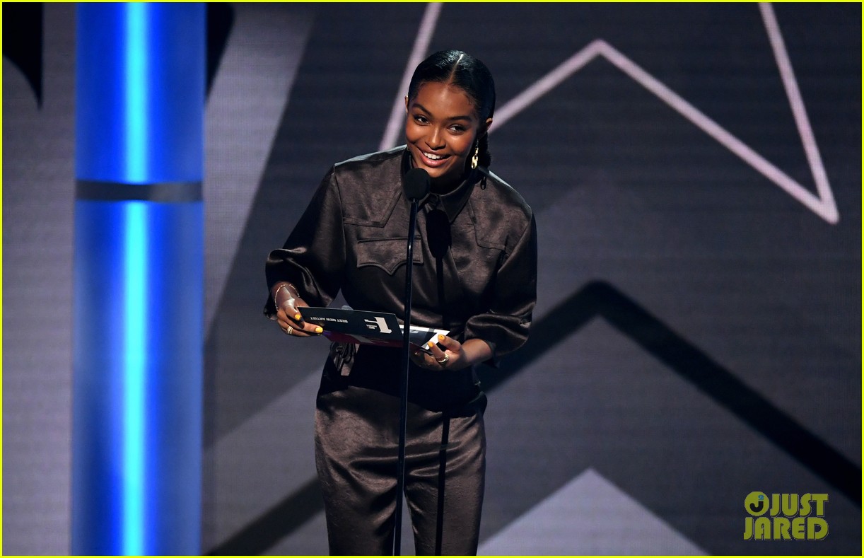 Yara Shahidi Joins 'black-ish' Family at BET Awards 2019