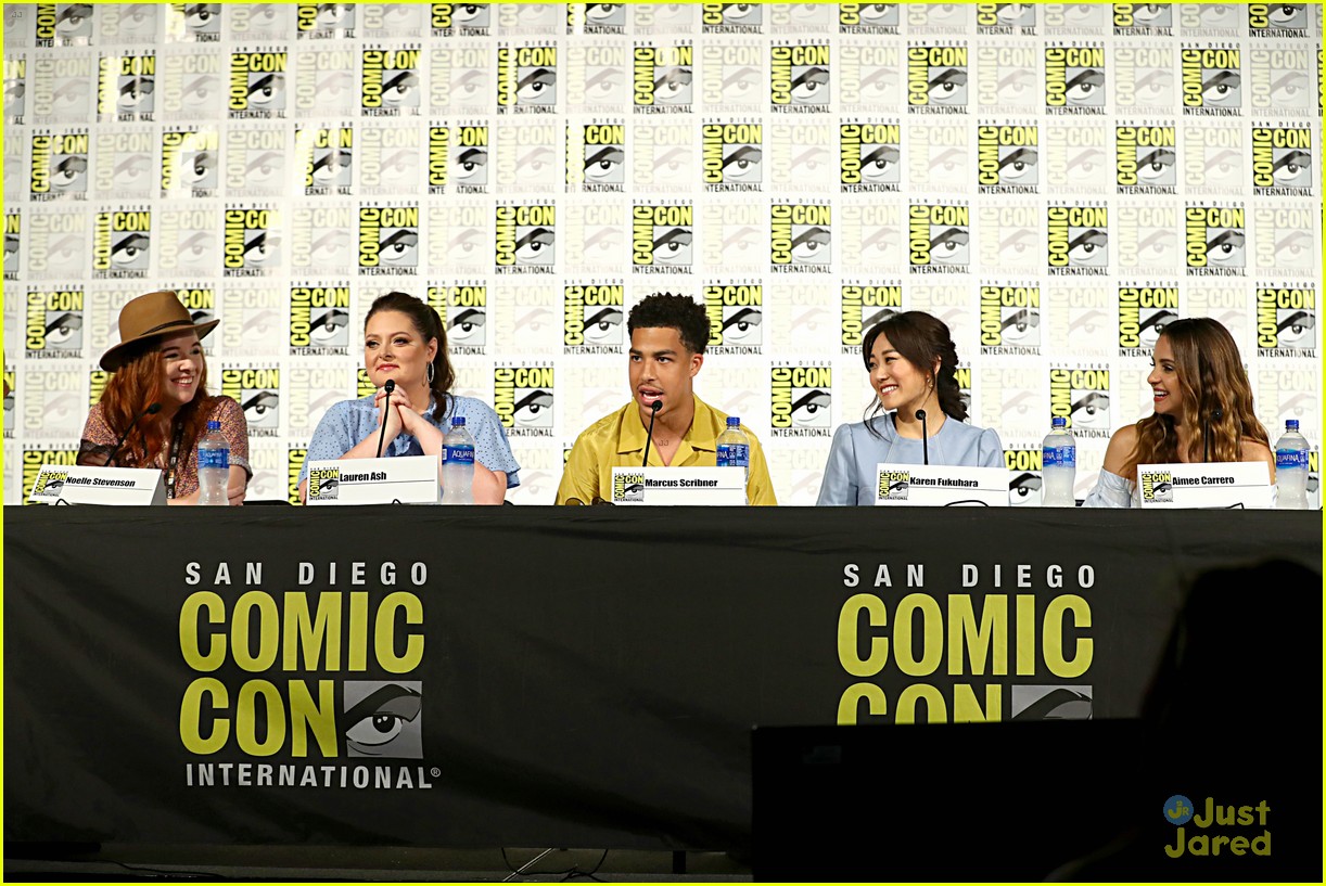 Aimee Carrero Debuts Season 3 Trailer For 'She-Ra and the Princesses of Power' at Comic-Con - Watch Now!