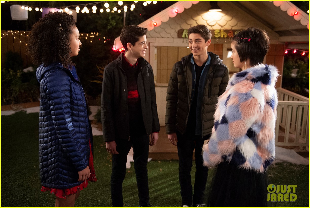 'Andi Mack' Cast Party In Tonight's Series Finale - See The Pics!