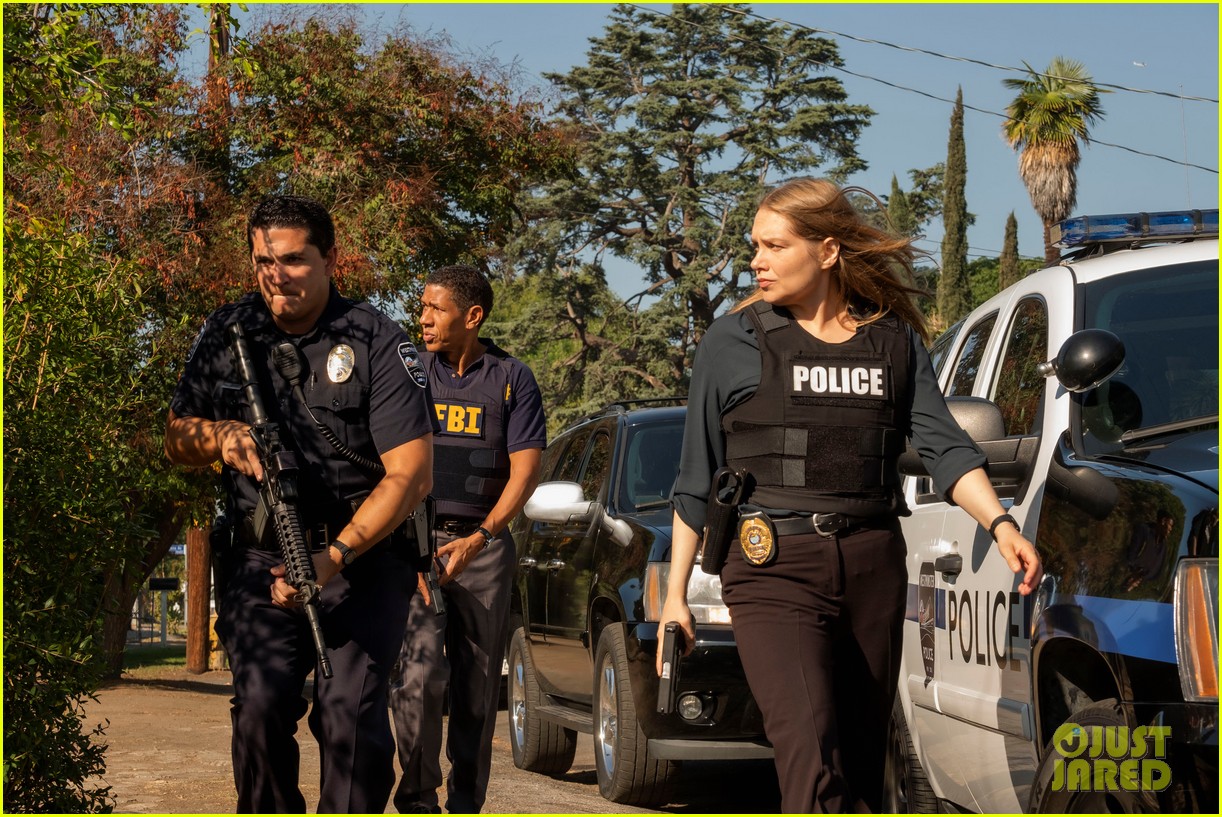 Kaitlyn Dever Stars in Traumatic New Limited Series 'Unbelievable' on Netflix - Watch The Trailer!