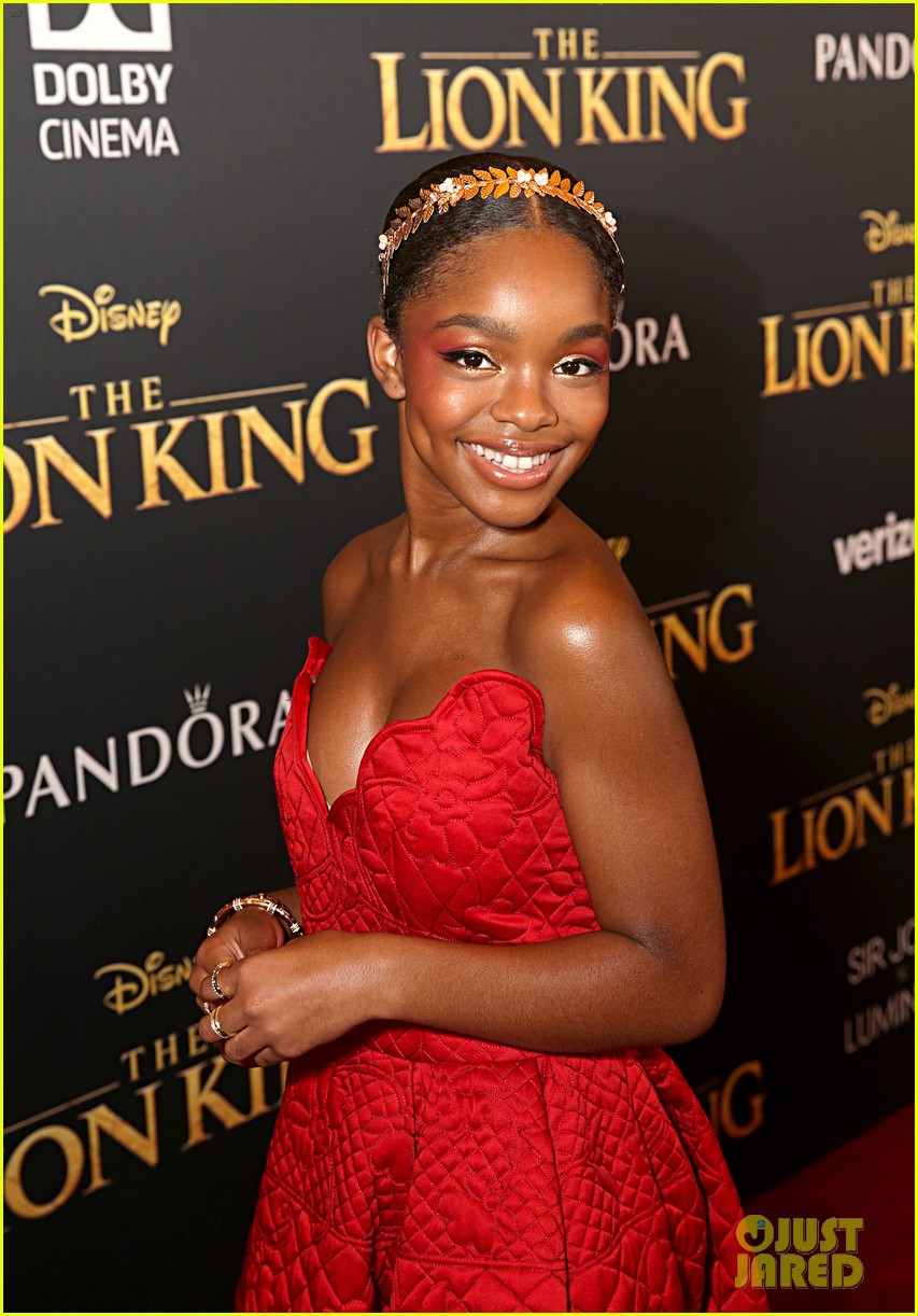 Chloe & Halle Bailey Join Yara Shahidi at 'The Lion King' Premiere!