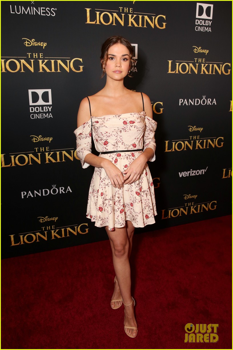 Chloe & Halle Bailey Join Yara Shahidi at 'The Lion King' Premiere!