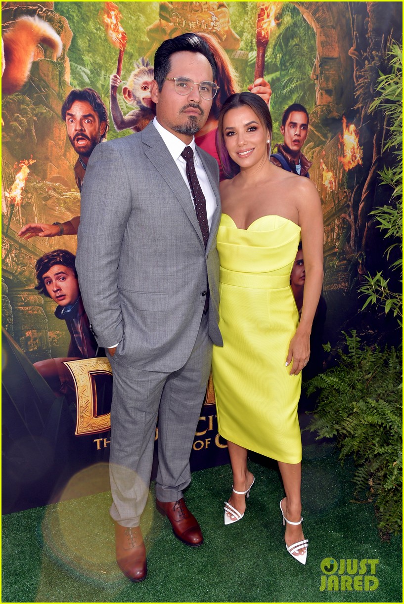 Isabela Moner Stuns at 'Dora & The Lost City of Gold' Los Angeles Premiere