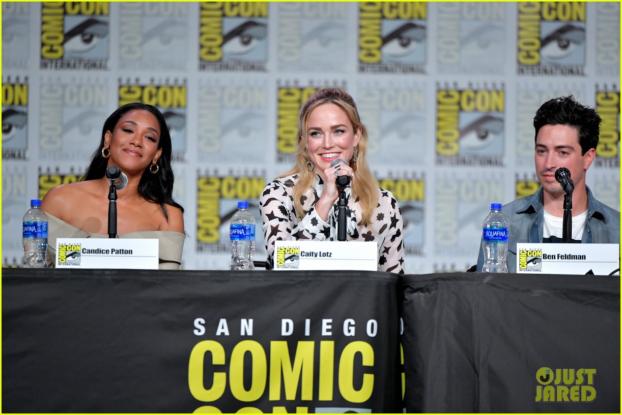 Legends of Tomorrow's Caity Lotz Will Make Directorial Debut in Season 5
