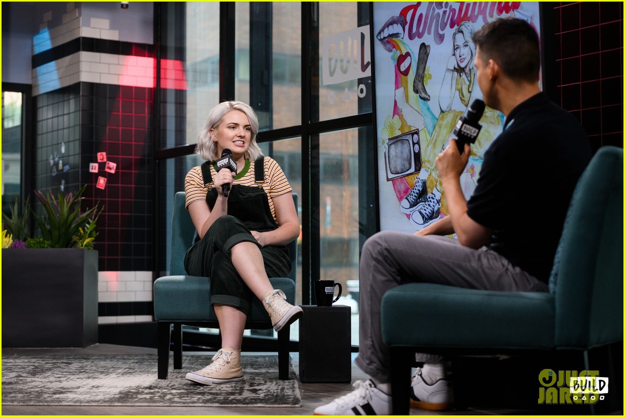 Maddie Poppe Reveals Ryan Seacrest Wasn't There When She Got Her Golden Ticket After 'American Idol' Audition