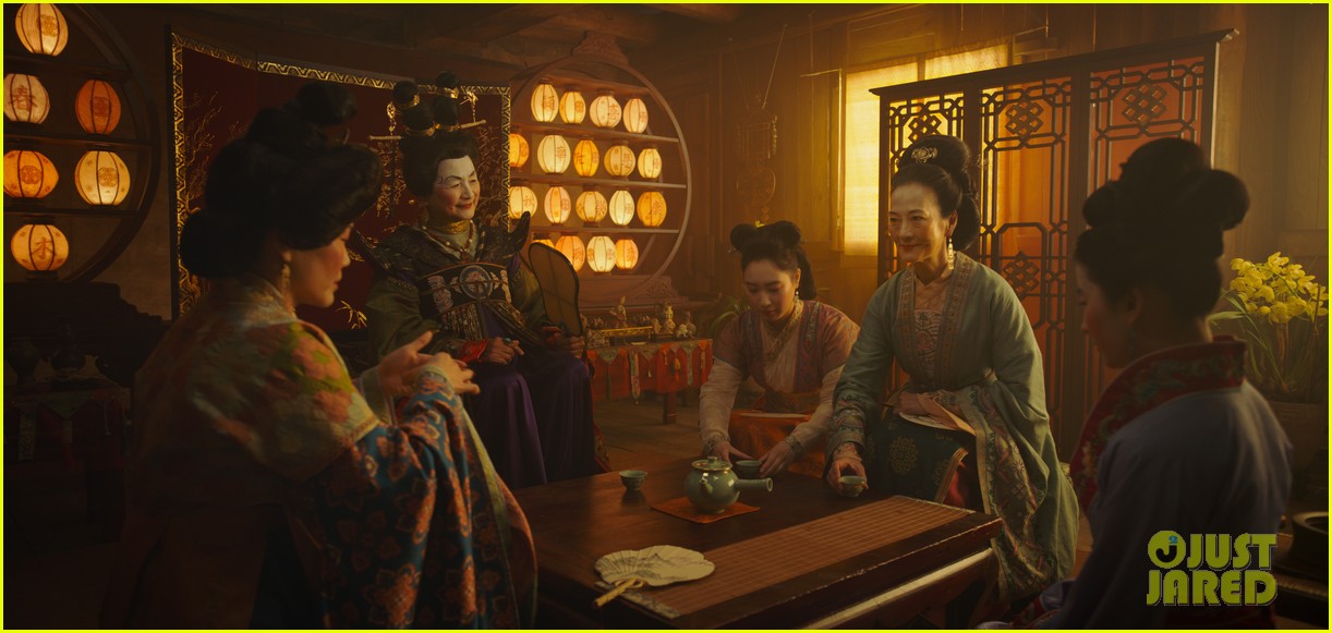 Yifei Liu Stars In First 'Mulan' Teaser Trailer & Poster!