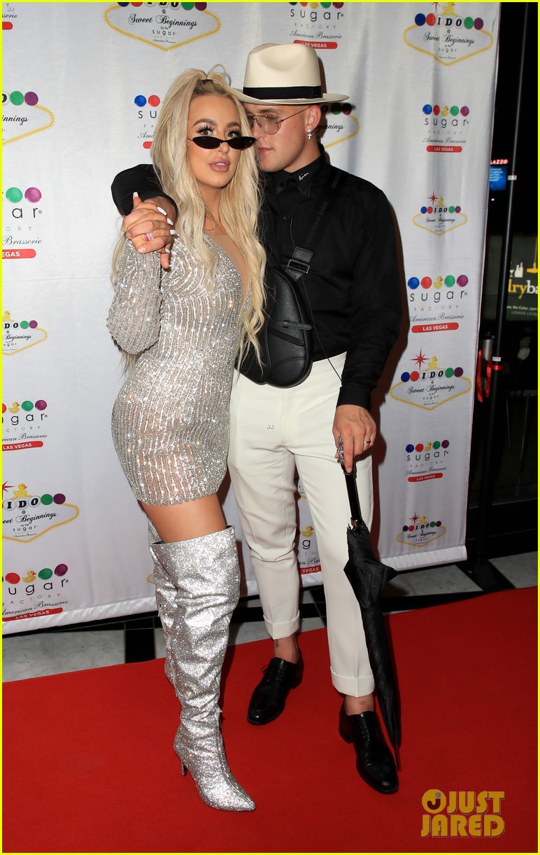 Jake Paul & Tana Mongeau Celebrate Wedding Reception at Sugar Factory!