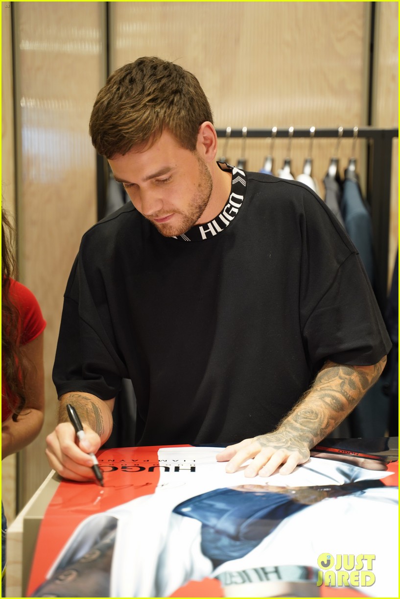 Liam Payne Promotes New Hugo Boss Collection in Miami!