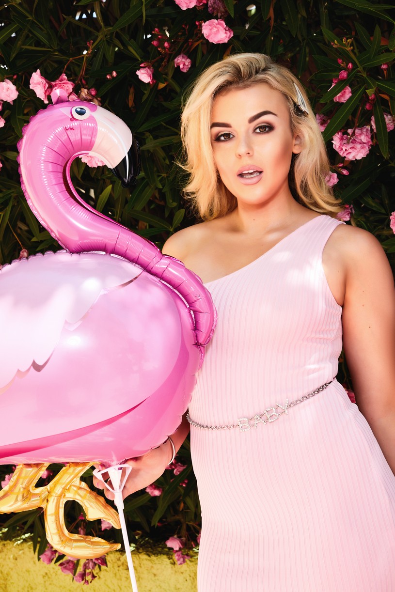 Tallia Storm Stars in Miss Pap's New Fashion Campaign - See It Here!