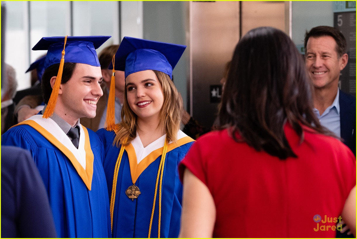 Bailee Madison 100% Cried While Giving Her Graduation Speech on 'Good Witch'