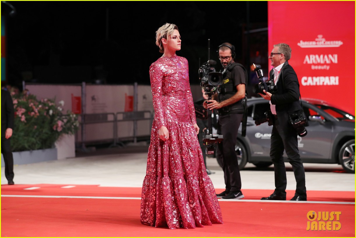 We're in Love with Kristen Stewart's Venice Film Festival Premiere Look!