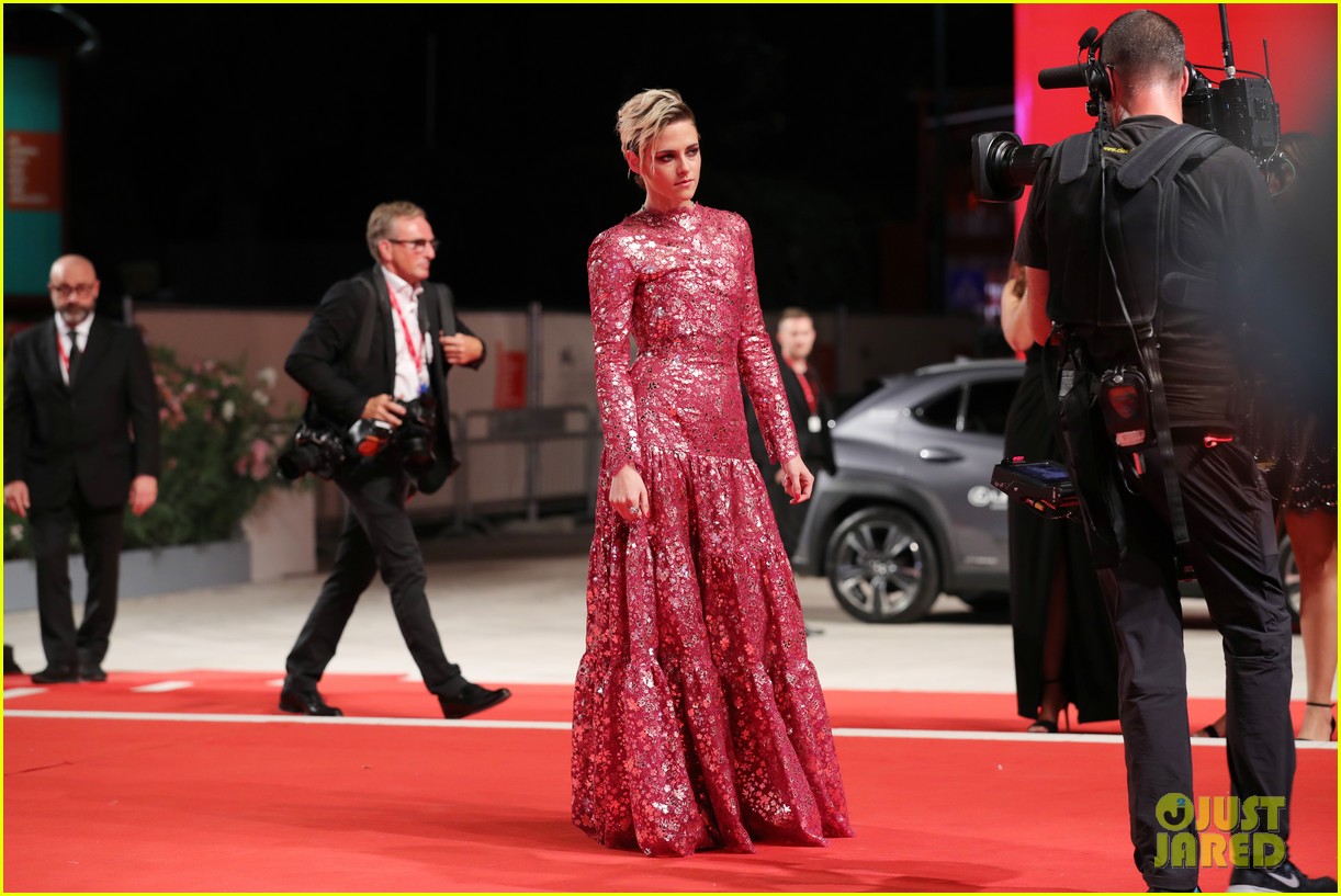 We're in Love with Kristen Stewart's Venice Film Festival Premiere Look!