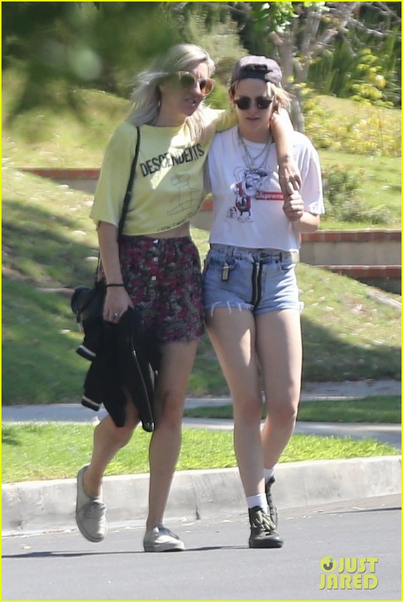 Kristen Stewart Spends Monday Morning with New Girlfriend Dylan Meyer