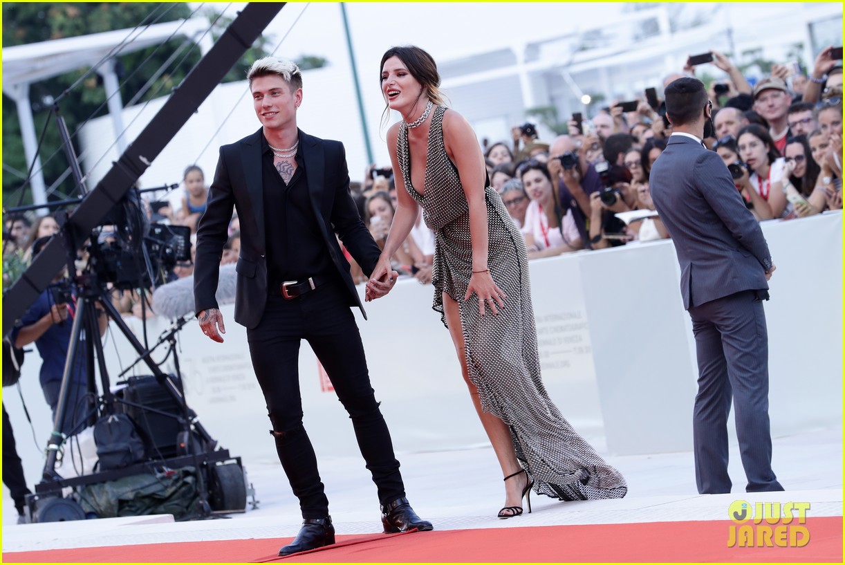 Bella Thorne Makes Her Venice Film Festival Debut with Boyfriend Benjamin Mascolo