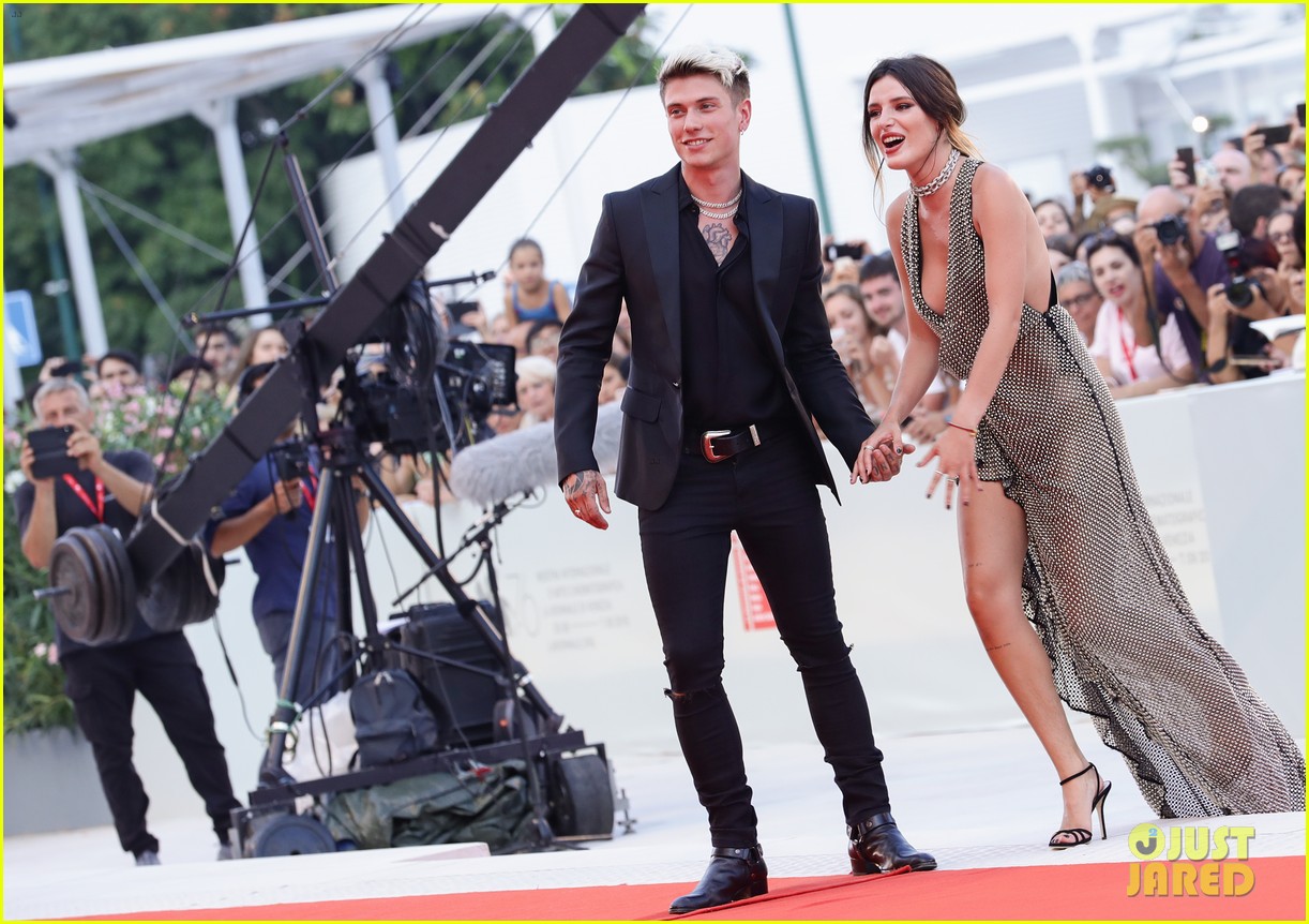 Bella Thorne Makes Her Venice Film Festival Debut with Boyfriend Benjamin Mascolo