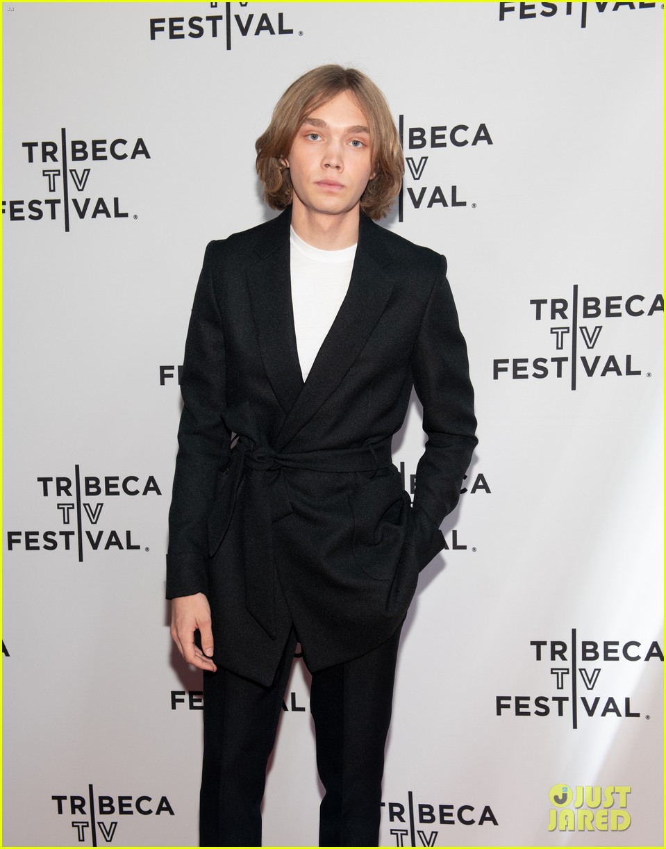 Kristine Froseth & Charlie Plummer Step Out for 'Looking for Alaska' NYC Screening!
