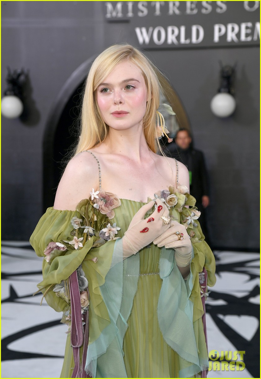 Elle Fanning Glows in Green Floral Dress at 'Maleficent 2' Premiere