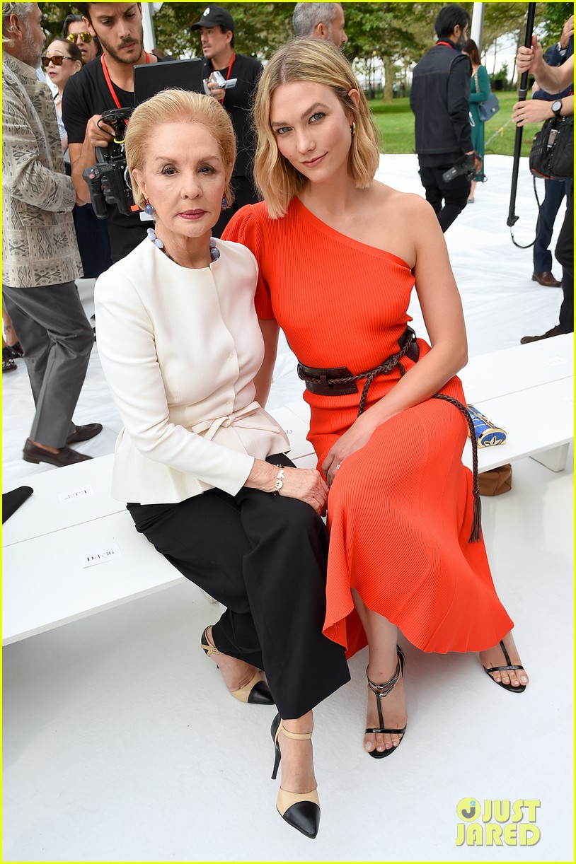 Vanessa Hudgens Reunites with 'Rent Live' Co-Star Valentina at NYFW!