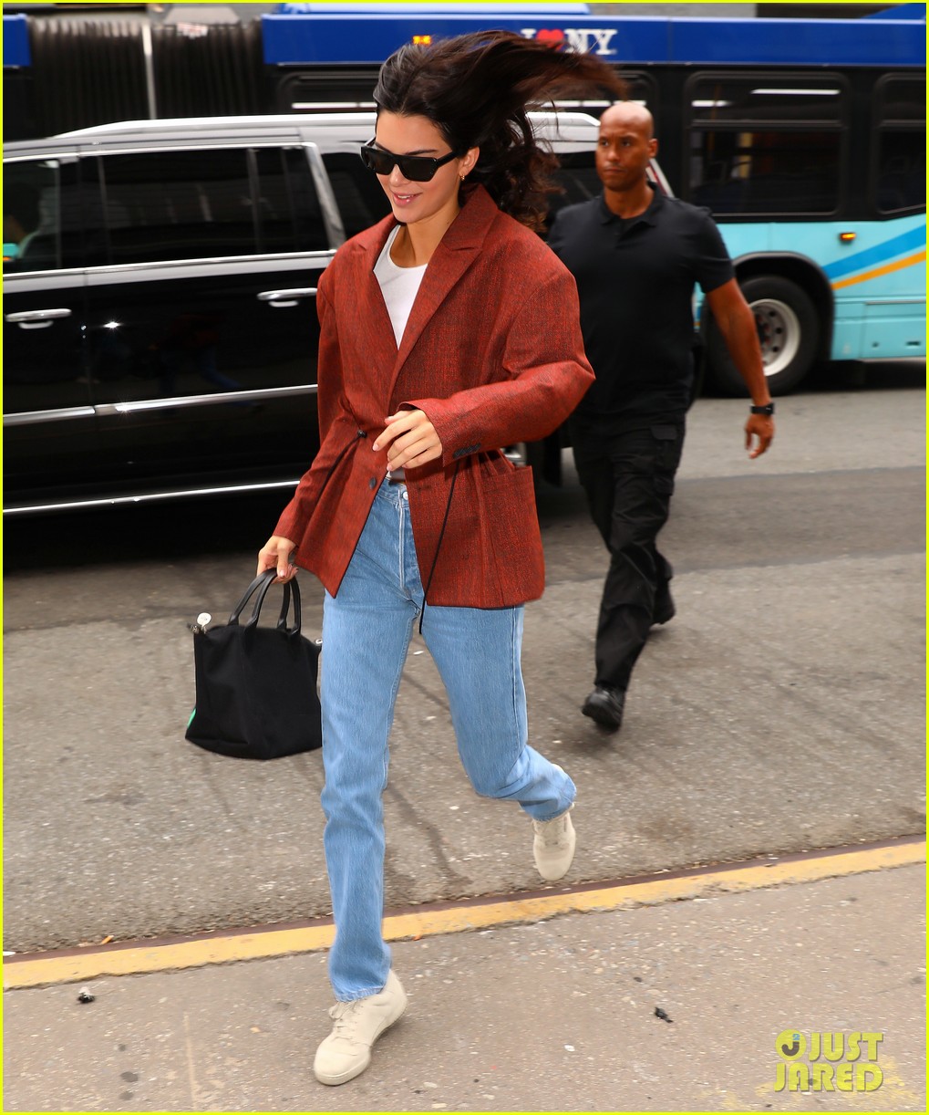Kendall Jenner Got Super Star-Struck by This Celeb - Find Out Who It Was!