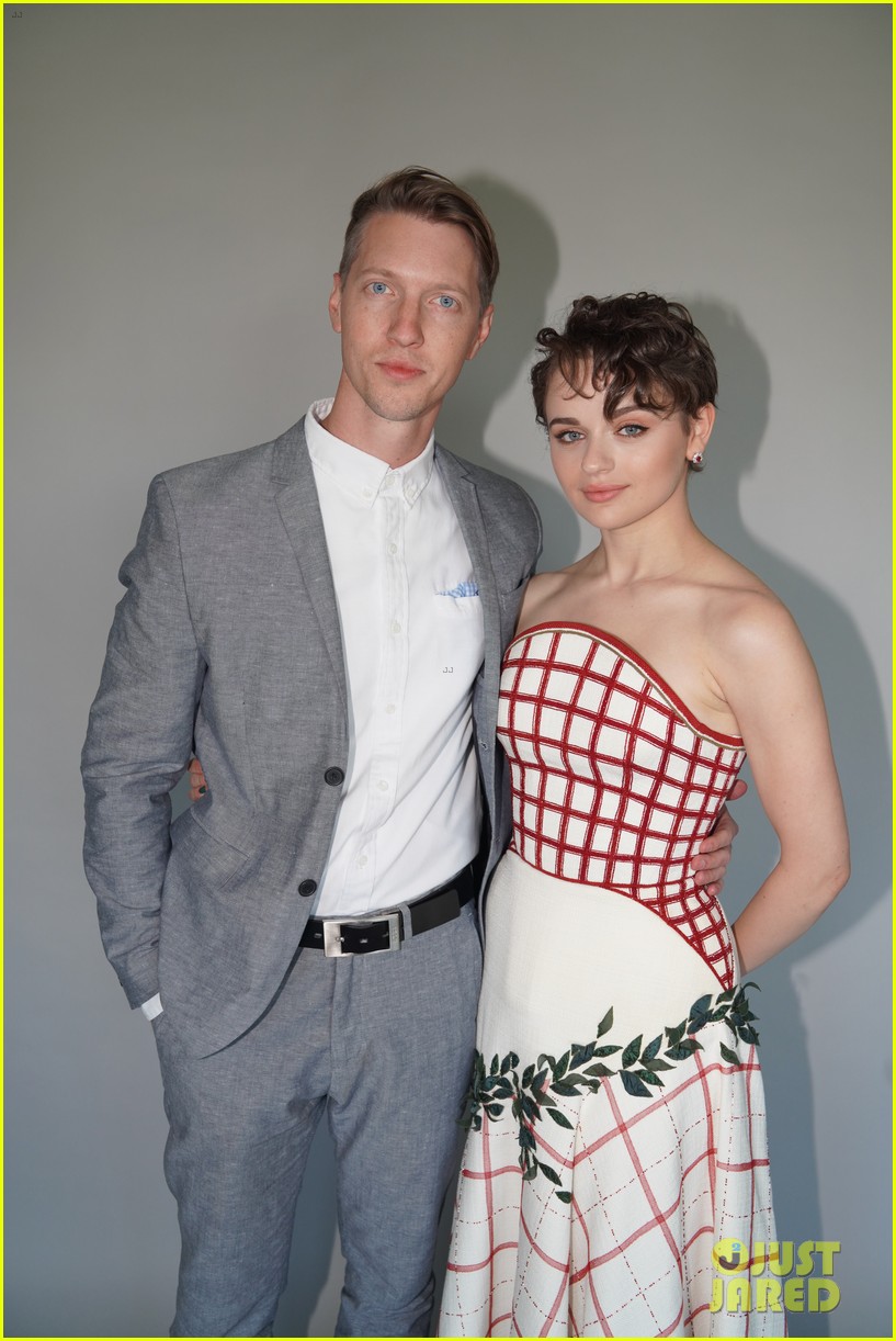 Joey King Cozies Up to Boyfriend Steven Piet at Pre-Emmys Party!