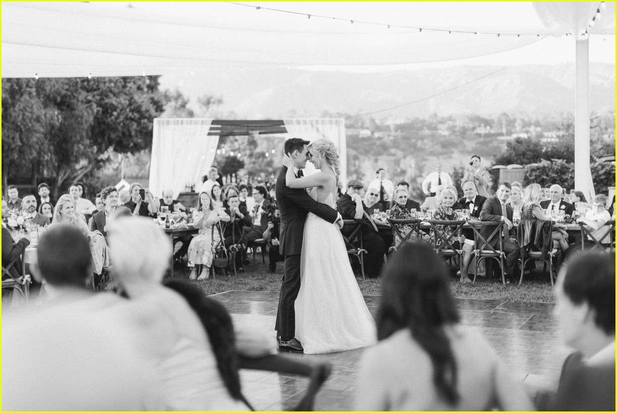Molly McCook's Fairytale Wedding Photos Are So Stunning!
