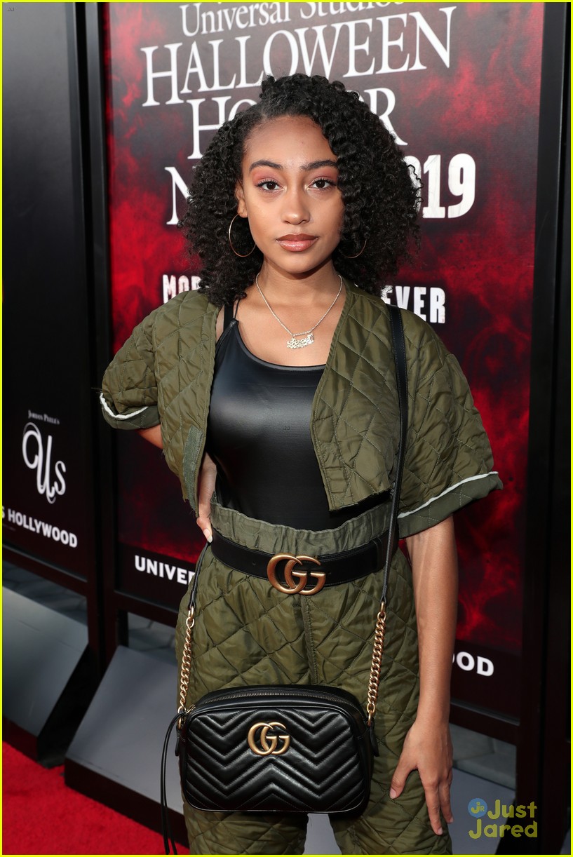 Navia Robinson Kicks Off Halloween Season at Halloween Horror Nights