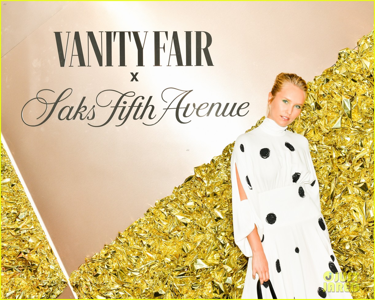 Sadie Sink & Natalia Dyer Step Out For Vanity Fair's Best Dressed List Party