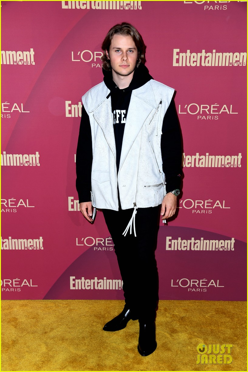 'This Is Us' Kids Wear Fun Colors to EW's Pre-Emmys Party