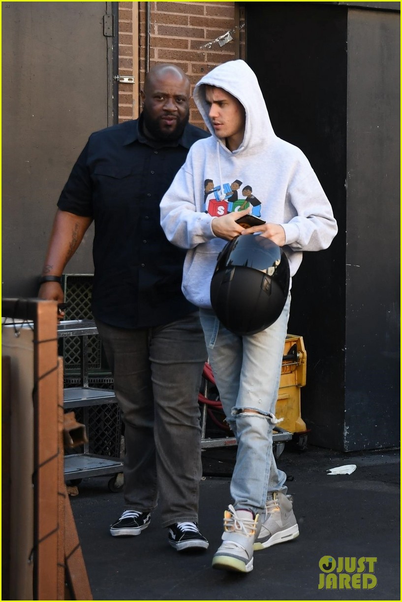 Justin & Hailey Bieber Spend Their Weekend in Different States