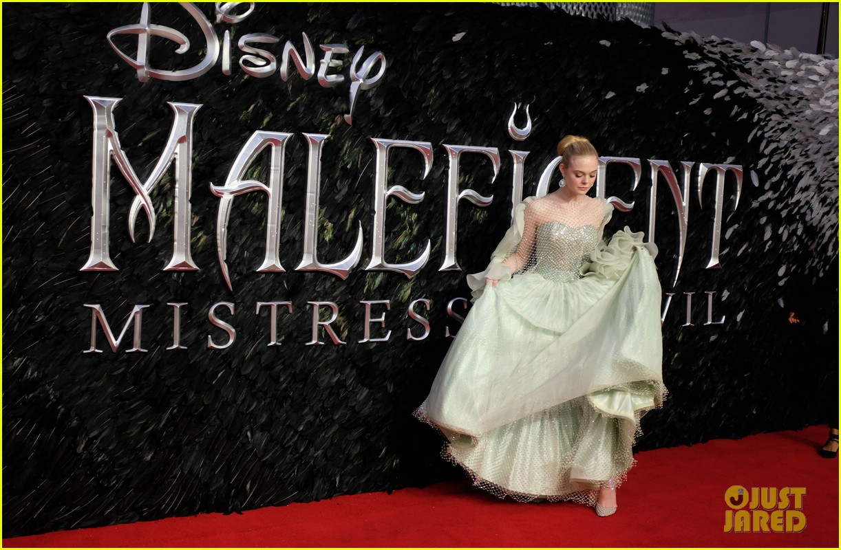 Elle Fanning Wore The Most Amazing Princess Dress To The 'Maleficent: Mistress of Evil' Premiere in London