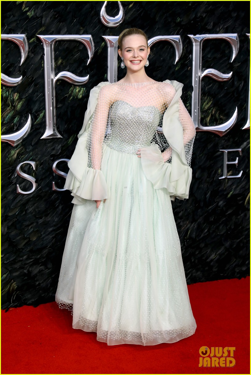 Elle Fanning Wore The Most Amazing Princess Dress To The 'Maleficent: Mistress of Evil' Premiere in London