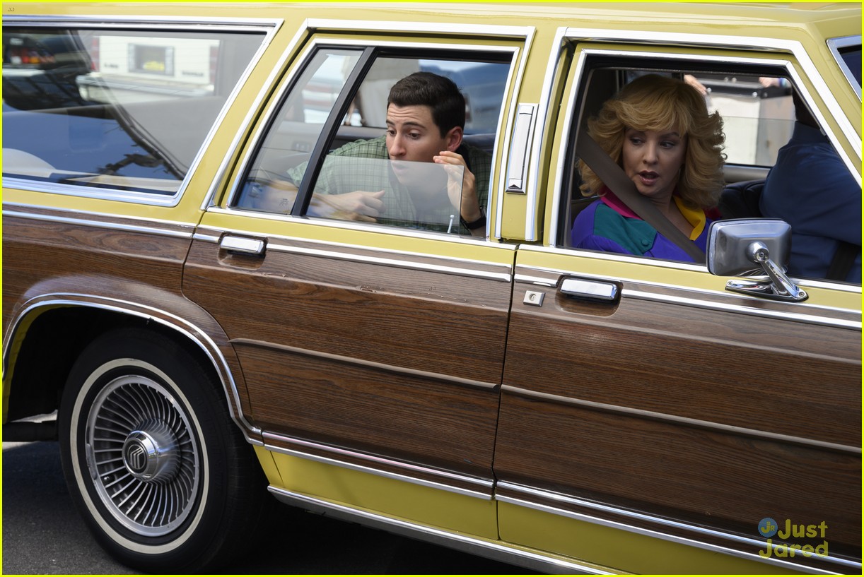 Natalie Alyn Lind Returns As Dana on 'The Goldbergs' Tonight