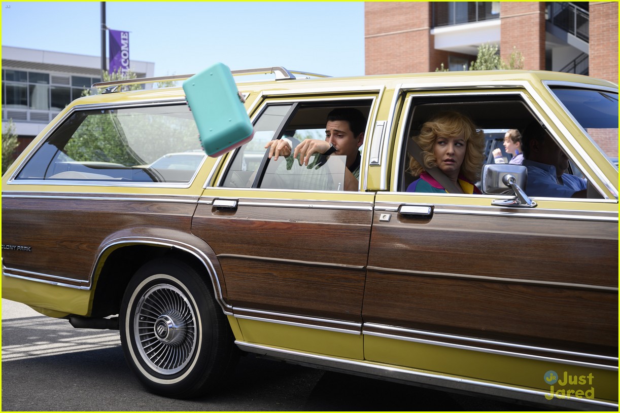Natalie Alyn Lind Returns As Dana on 'The Goldbergs' Tonight