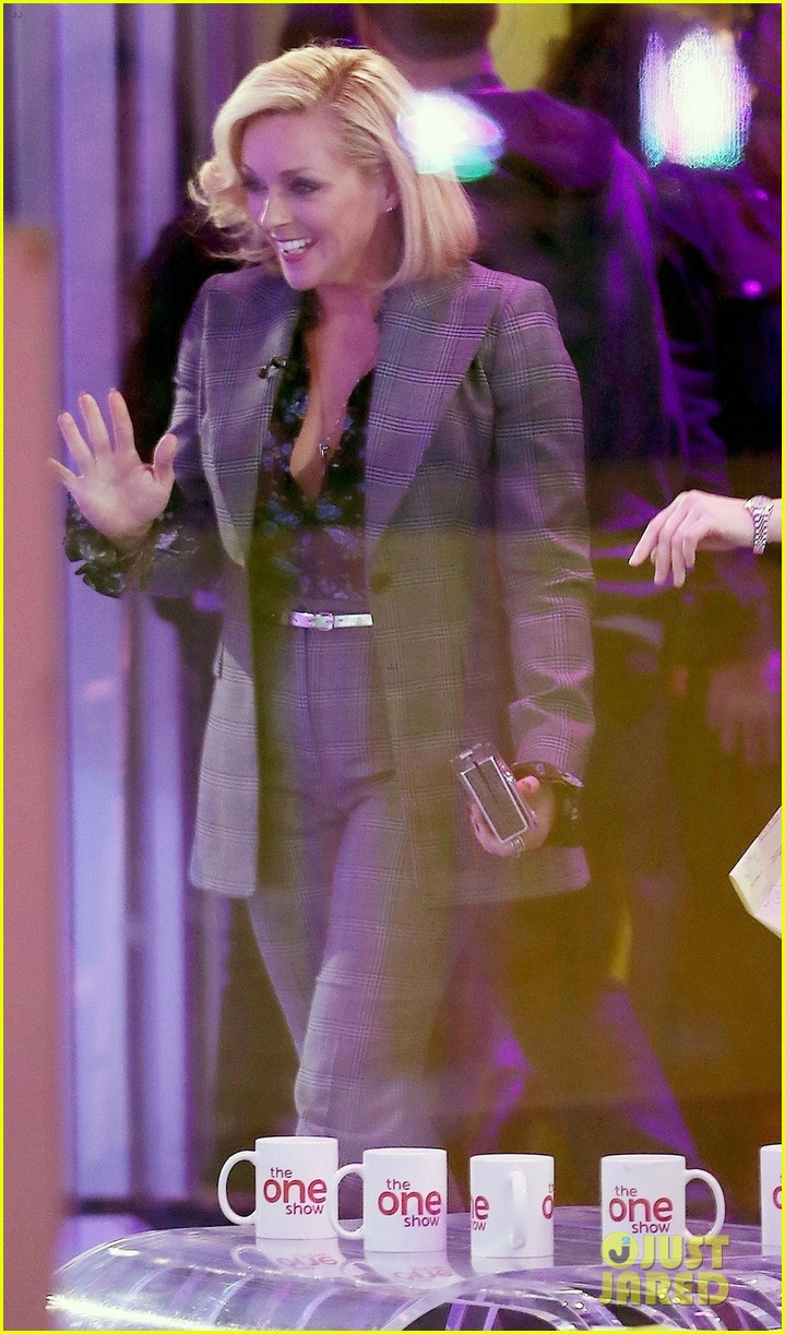 Hailee Steinfeld Wears Chic Plaid Suit For 'Dickinson' Promo in London
