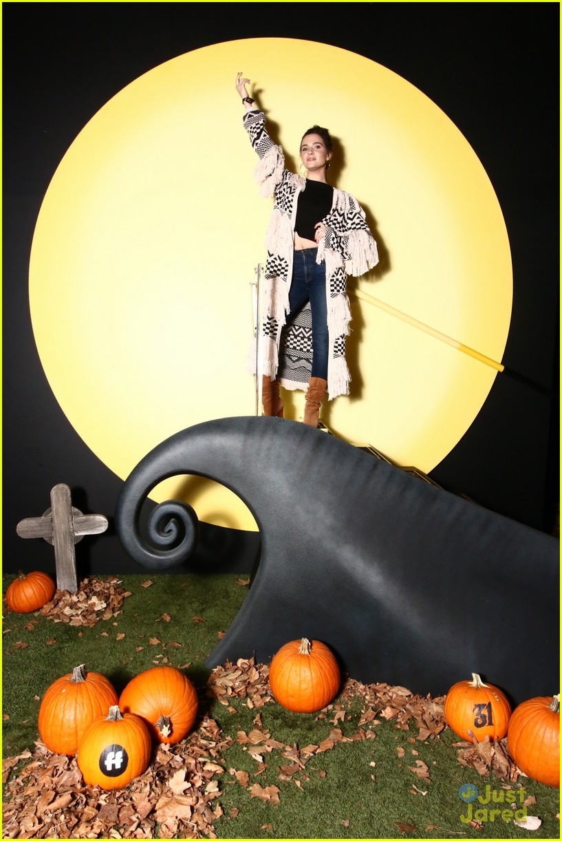 Trevor Jackson & Jordan Buhat Have 'Hocus Pocus' Fun at Freeform's Halloween House