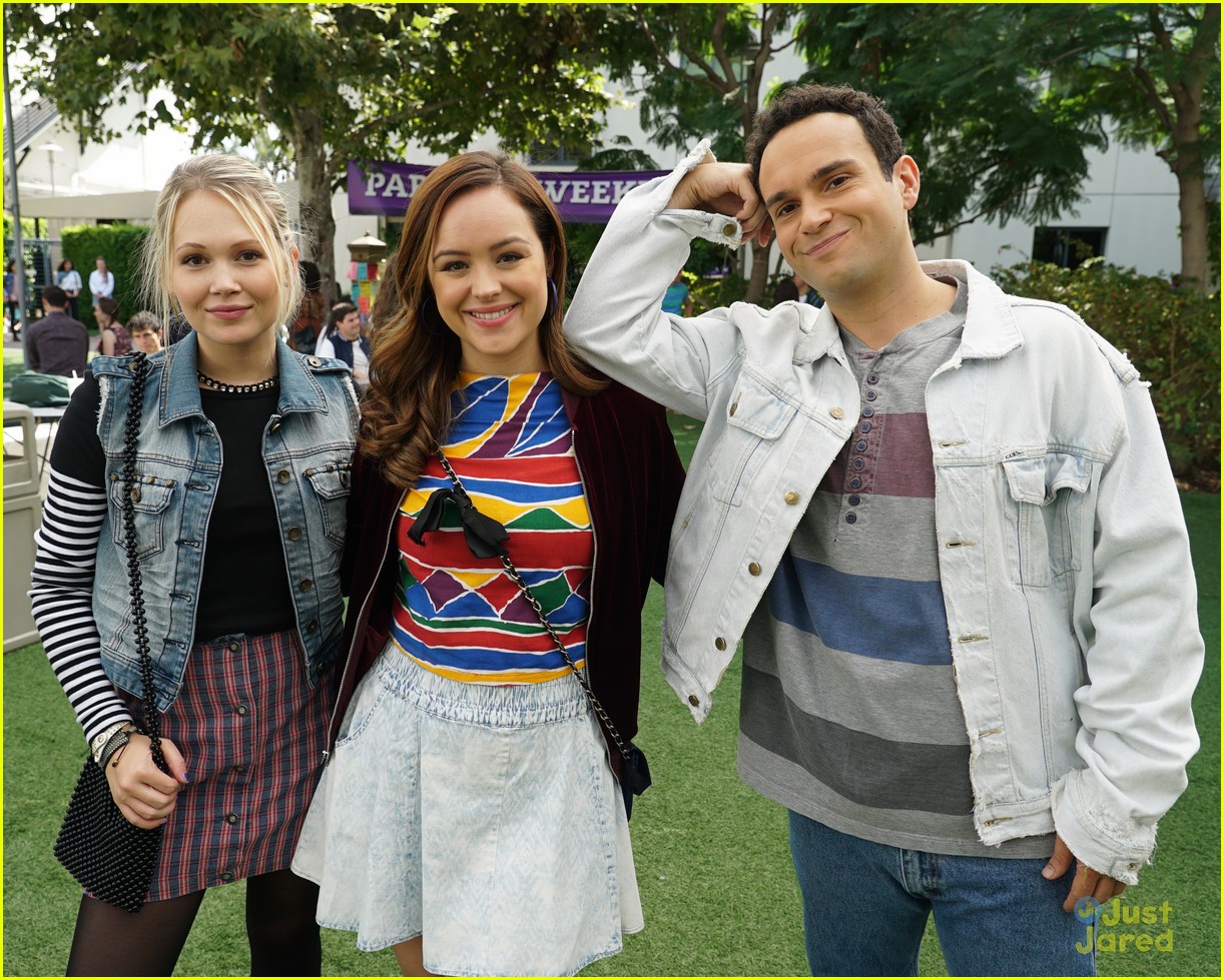 Kelli Berglund Guest Stars on 'The Goldbergs' Tonight!