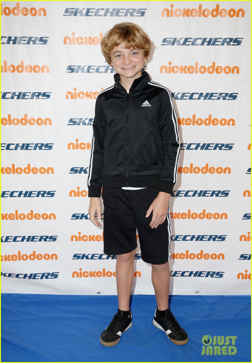 Issac Ryan Brown & Jason Maybaum Join 'All That' Cast at Skechers Pier To Pier Friendship Walk