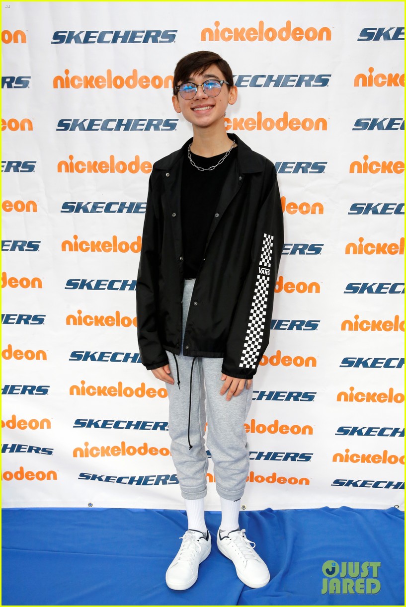 Issac Ryan Brown & Jason Maybaum Join 'All That' Cast at Skechers Pier To Pier Friendship Walk