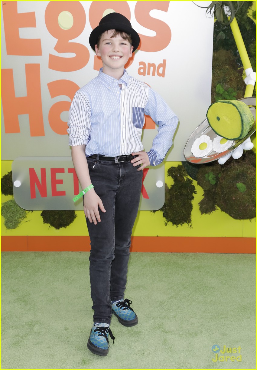 Chloe Bridges Supports Fiance Adam Devine at 'Green Eggs & Ham' Premiere
